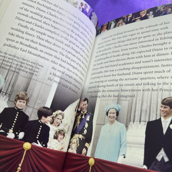 ๐DK Biography: Princess Diana: A Photographic Story of a Life - Picture 4 of 6